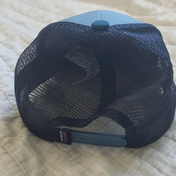 Patagonia Fitz Roy Bear Kids Trucker Hat - Picture 4 of 5